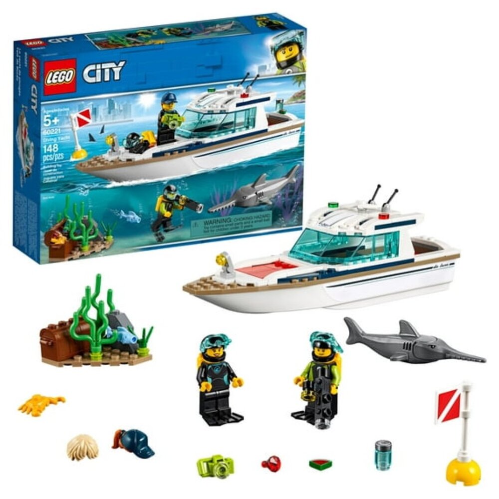 Lego  City Diving Yacht 60221 Building Kit  Brand New